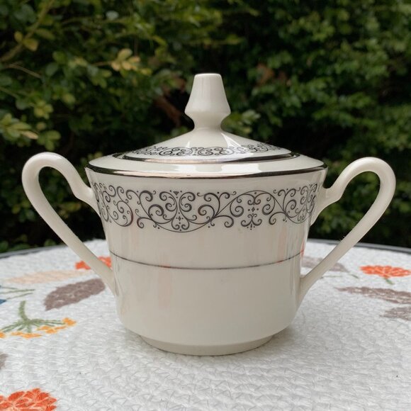 Vtg 70s Noritake Hawthorne 7122 Sugar & Creamer 2pc Set - Picture 2 of 11